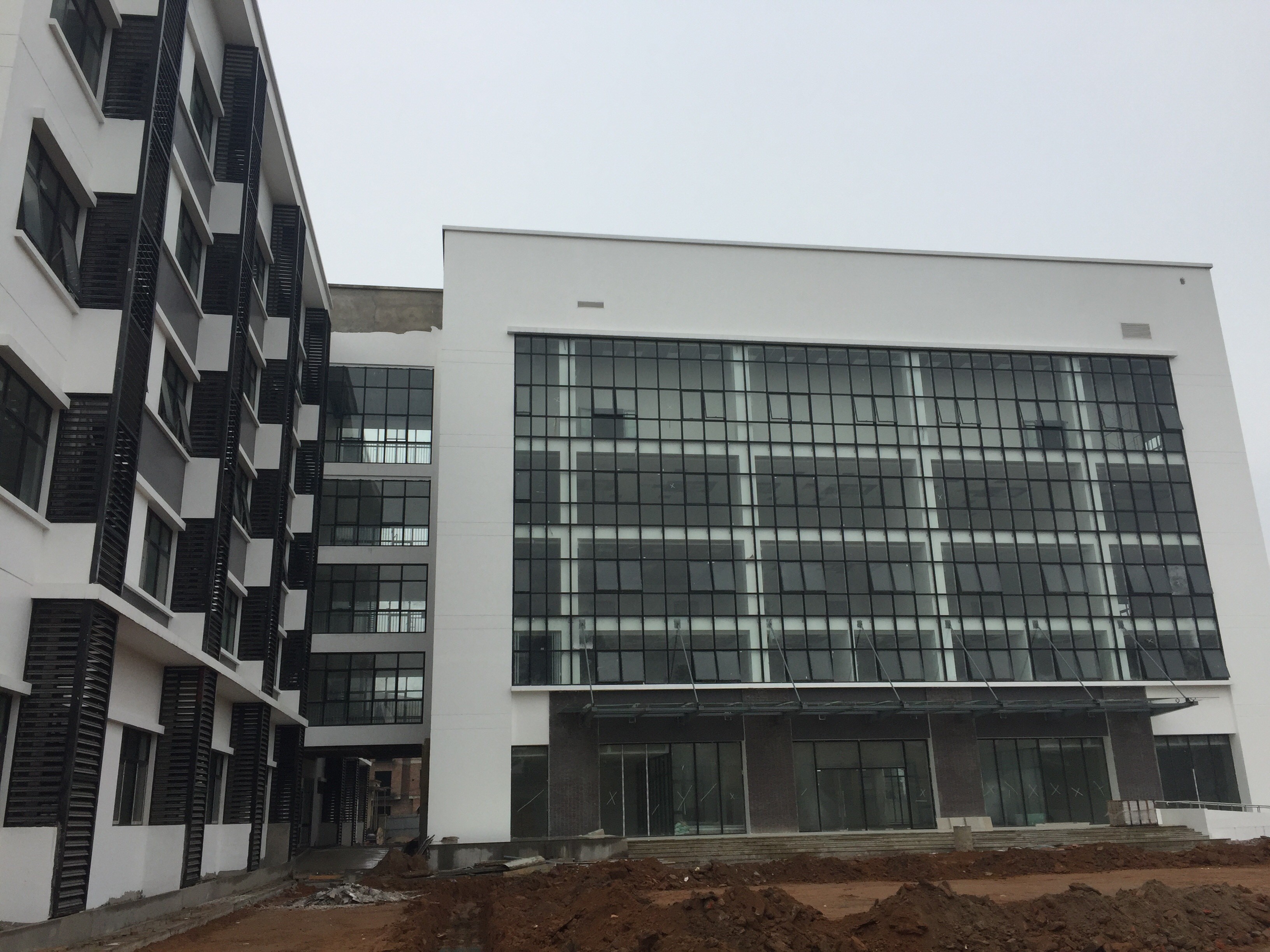 TRƯỜNG LIÊN CẤP VINSCHOOL